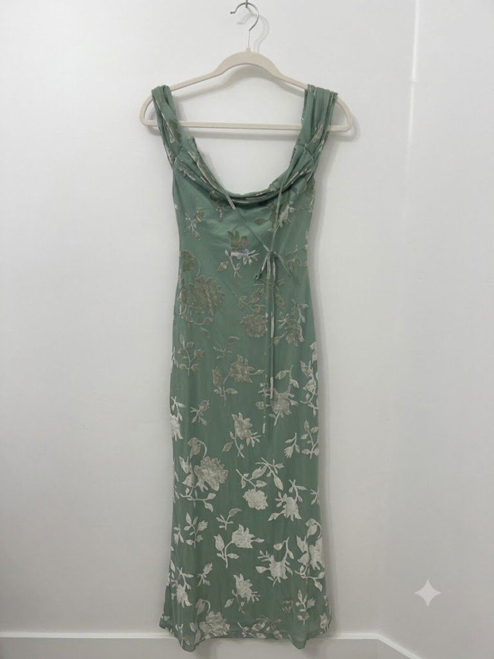 Good Fun Off Shoulder Maxi Dress Green - Picture 5 of 6